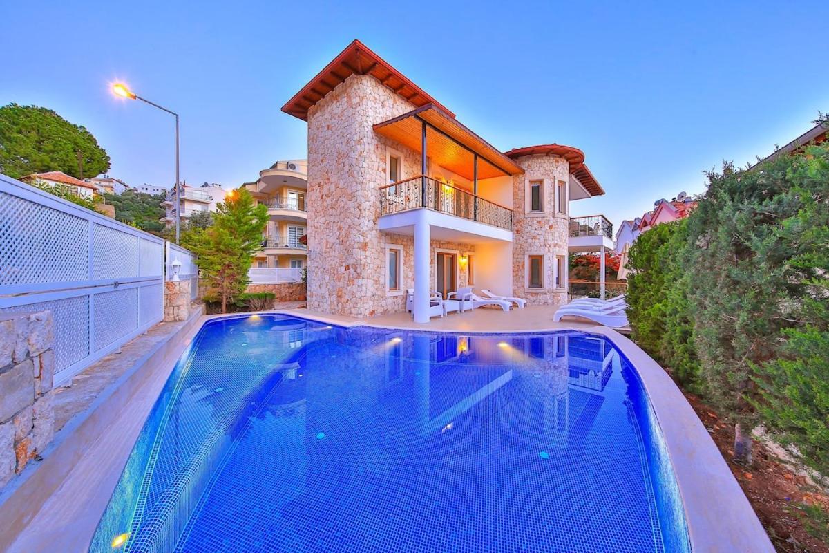 Paradise Luxury With Sauna Villa *